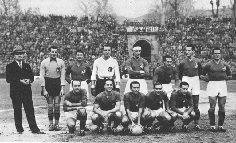 24 novembre 1935: Italia-Ungheria 2-2, gli Azzurri vincono la Coppa Internazionale.